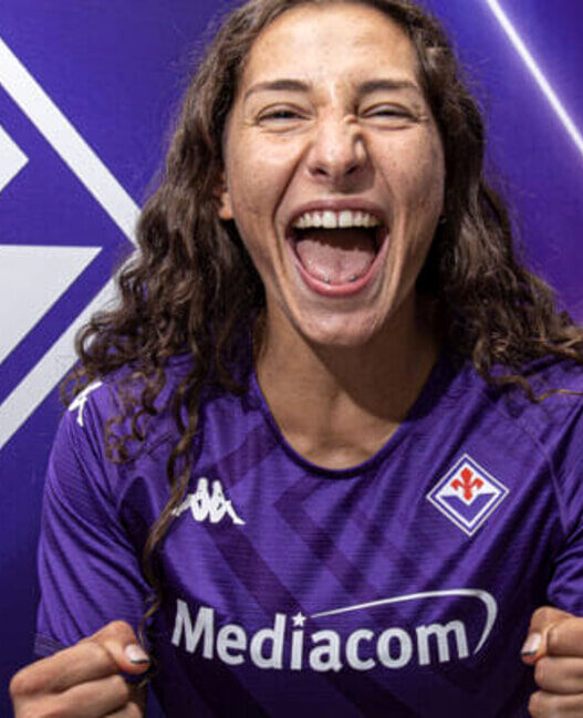 Fiorentina Femminile: Miriam Longo resta in viola fino al 2026