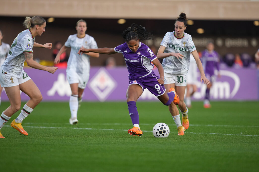 Fiorentina Femminile: Madelen Janogy annuncia gravidanza al ritiro
