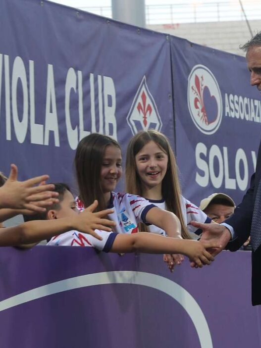 Fiorentina, trattative in corso con il Venezia per Sohm e Moreno