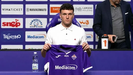 Fiorentina, Alex Jimenez assente per influenza contro il Watford