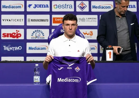 Fiorentina, Alex Jimenez assente per influenza contro il Watford