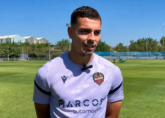 Fiorentina: Moreno vicino al Venezia, trattativa in corso