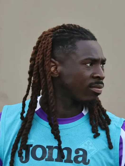 Moise Kean lascia la Fiorentina: ufficiale il passaggio al Como