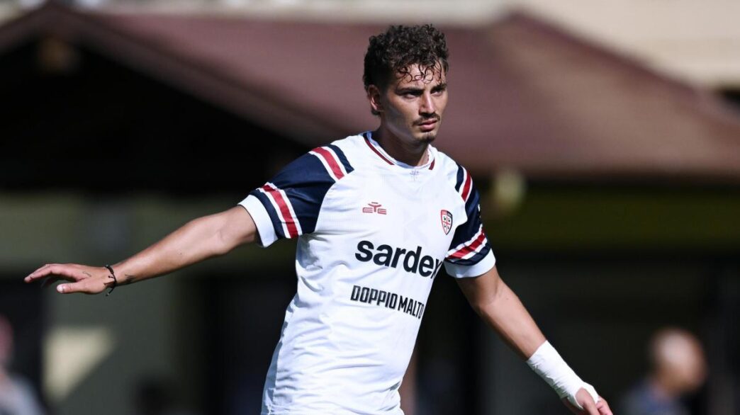 Cagliari, sanzione per Esposito: interesse da Serie A