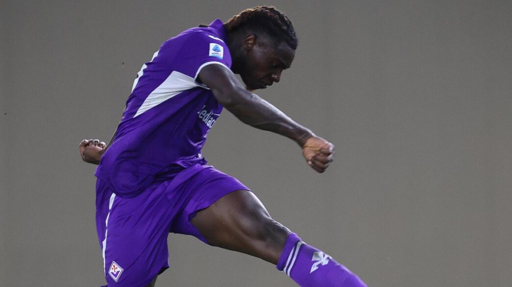 Fiorentina, ore decisive per Kean: Como alla finestra
