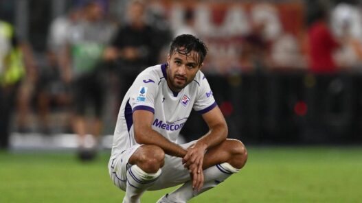 Fiorentina, esordio amaro contro la Roma: serve pazienza e mercato