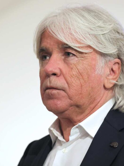 Zazzaroni riflette sul mercato viola e l'impatto sui calciatori italiani