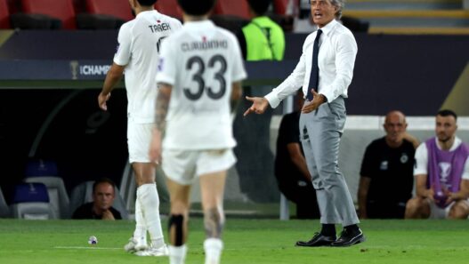 Mancini valuta ex viola: Bernardeschi e Chiesa nel mirino
