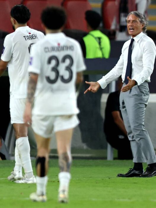 Mancini valuta ex viola: Bernardeschi e Chiesa nel mirino