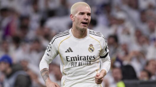 Mastantuono-Fiorentina: si discute l'ingaggio con il Real Madrid
