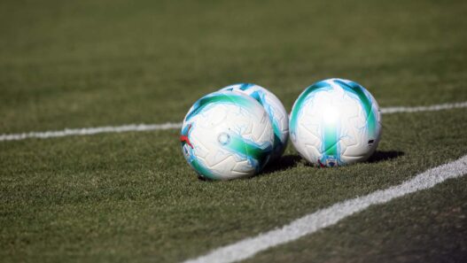 Fiorentina: il mercato punta su un attaccante, si intensifica la trattativa