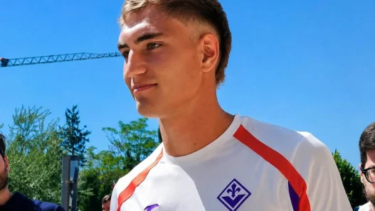 Fiorentina-Napoli: le scelte di Vanoli, Pellegrino ancora titolare