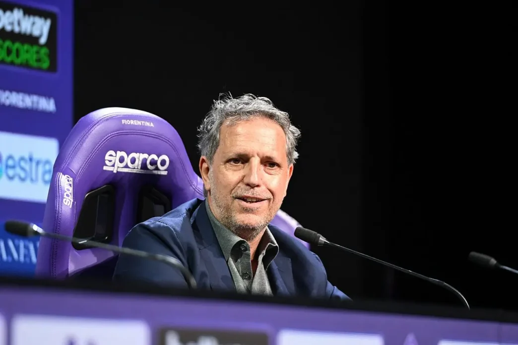 Fiorentina: Paratici valuta alternative per Zirkzee, sondaggio per Bogarde