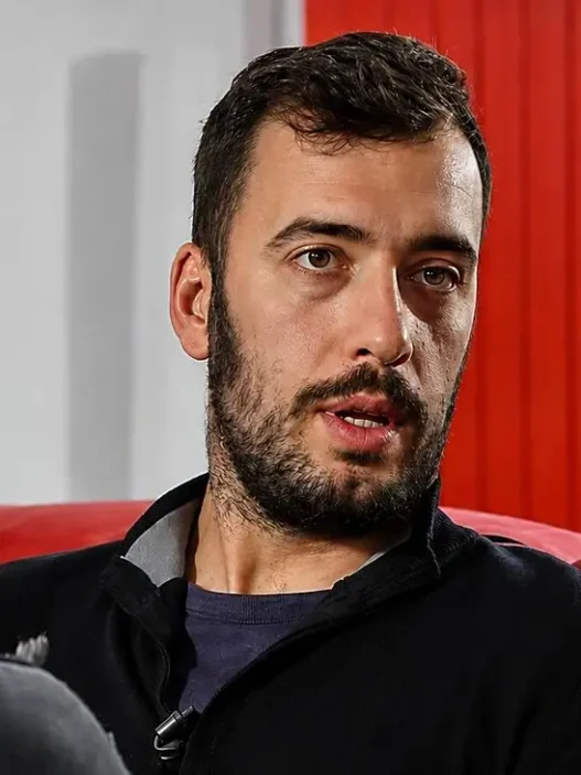 Viviano: "Orgoglioso di essere fiorentino e tifoso viola"
