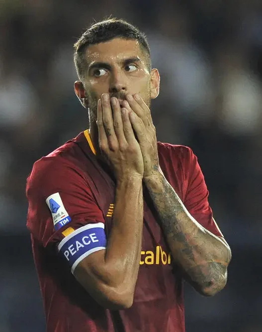 Lorenzo Pellegrini prolunga con la Roma fino al 2027