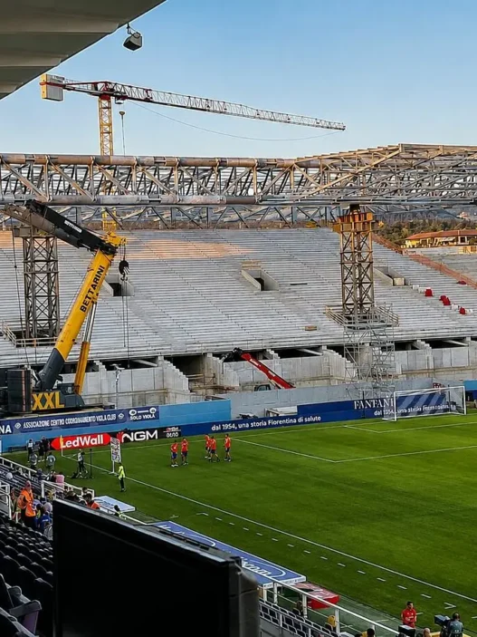 Stadio Franchi: il dubbio sull'unione tra le curve e la tribuna