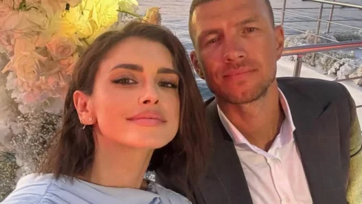 La famiglia Dzeko si trasferisce in Germania: "Mio figlio si divertiva alla Fiorentina"