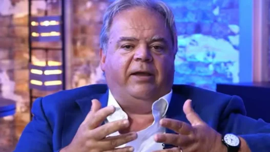 Condò: "Le bandiere vanno sventolate, non riposte"