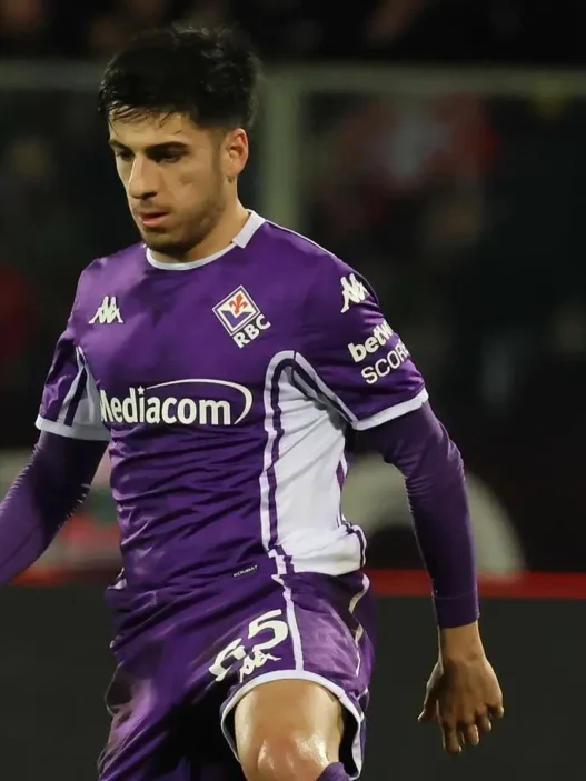 Parisi, tra recupero e futuro: quale ruolo per il terzino viola?