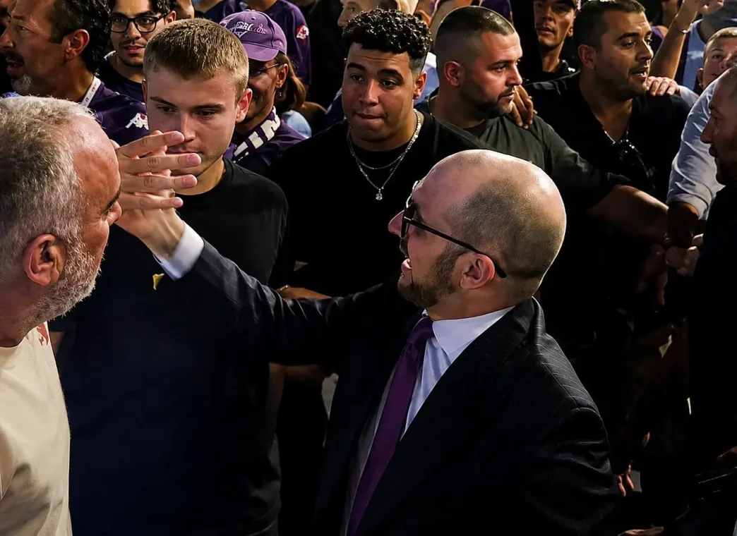 Commisso tra i tifosi per i 100 anni della Fiorentina