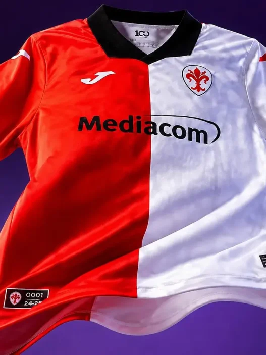 Fiorentina: svelata la maglia celebrativa per il centenario
