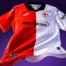 Fiorentina: svelata la maglia celebrativa per il centenario