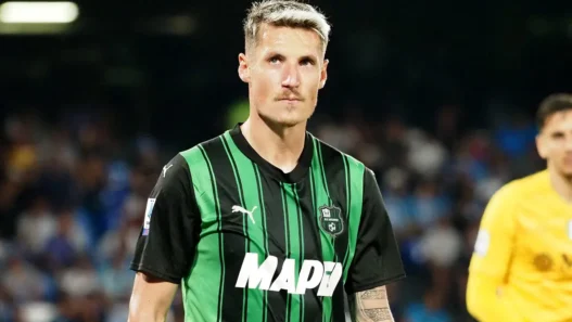 Pinamonti verso la Lazio, Fiorentina cerca alternative a Kean