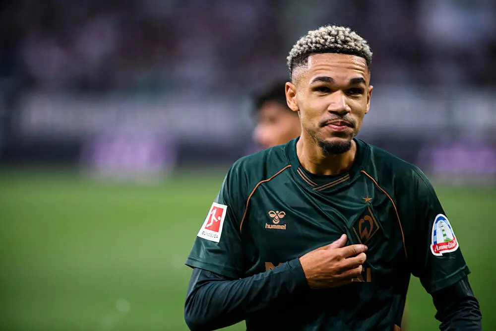 Fiorentina, interesse per l'esterno del Werder Brema Njinmah