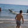 Mastantuono, idolo immediato: Ferragosto in spiaggia con i tifosi viola