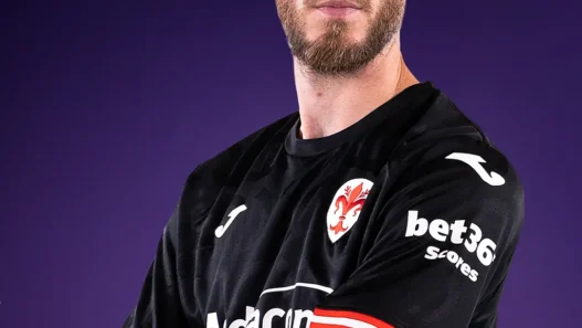 Fiorentina: Maglia speciale per il centenario, sold out in pochi minuti