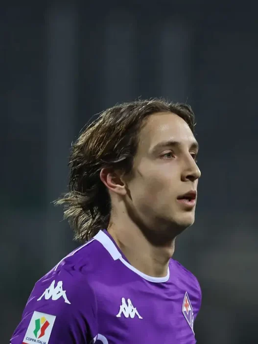 Fazzini, da Firenze alla rinascita con il numero 10 del Cagliari