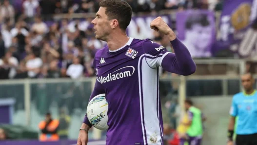 Basler scettico sul ritorno di Gosens allo Schalke 04