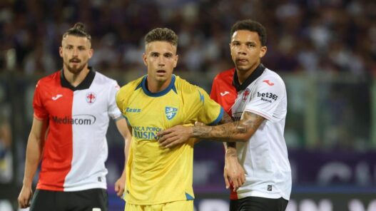 Fiorentina, difesa in crisi: 9 gol subiti e 3 coppie già bocciate