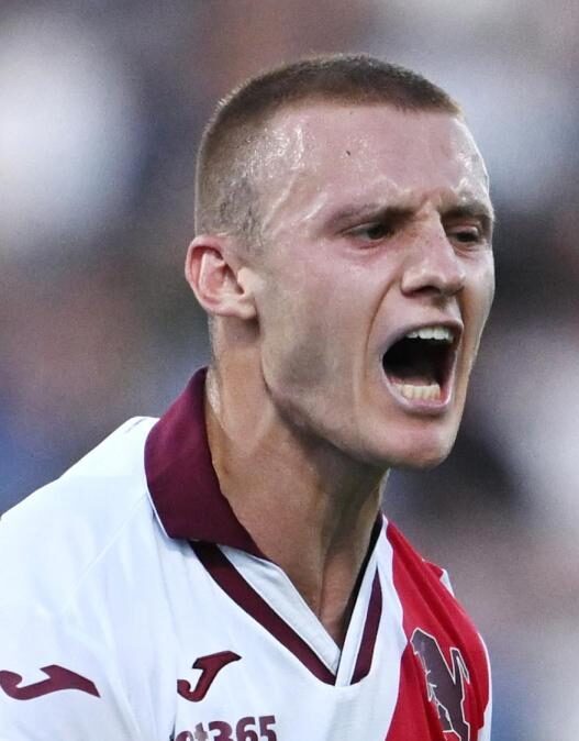Fiorentina-Torino: il match degli ex, da Comuzzo a Mandragora
