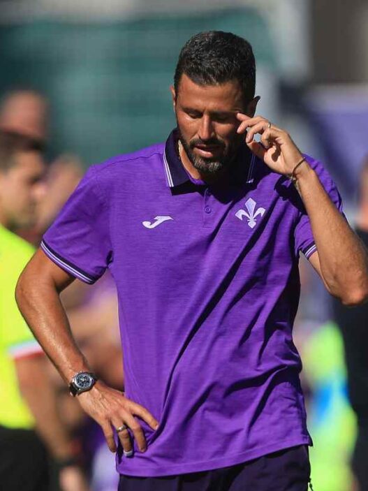 Fiorentina, esonerato Fabio Grosso dopo tre partite