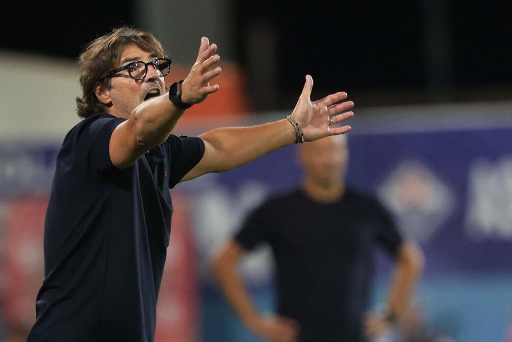 Fiorentina: difesa a tre in discussione, la posizione di Vanoli