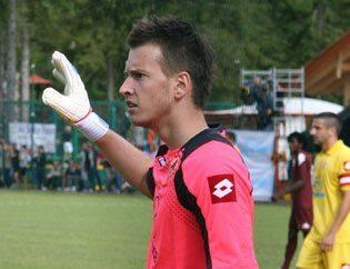 Juventus cerca vice Grabara: possibile ritorno di un ex viola?