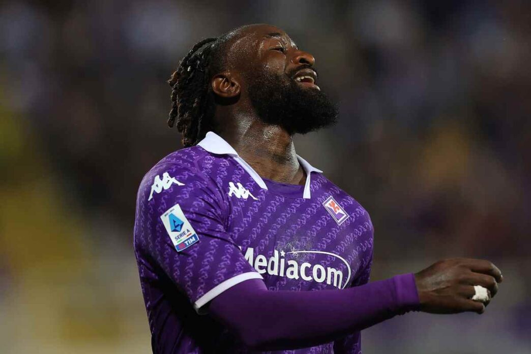 Nzola saluta la Fiorentina: accordo con il Cagliari