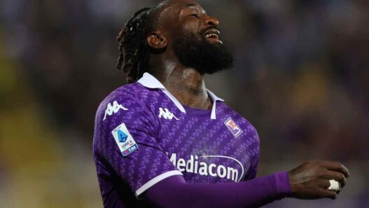 Nzola saluta la Fiorentina: accordo con il Cagliari