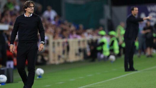 Fiorentina, Vanoli valuta la panchina per la stella del mercato