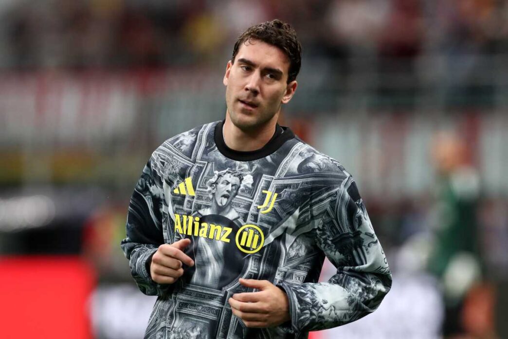 Carnevali: "Nessun inseguimento per Vlahovic"