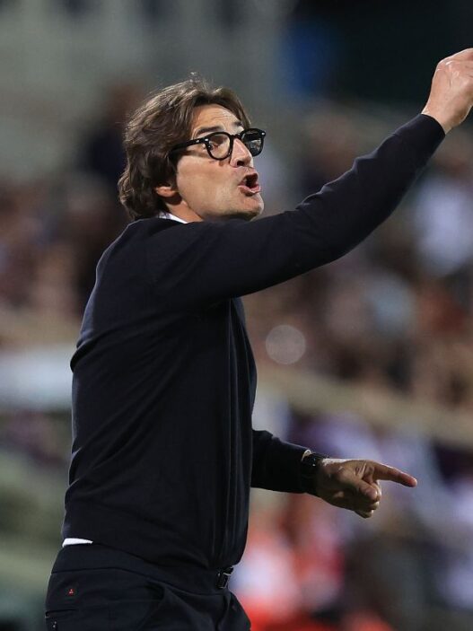 Vanoli, la salvezza non basta: la Fiorentina punta a un futuro ambizioso