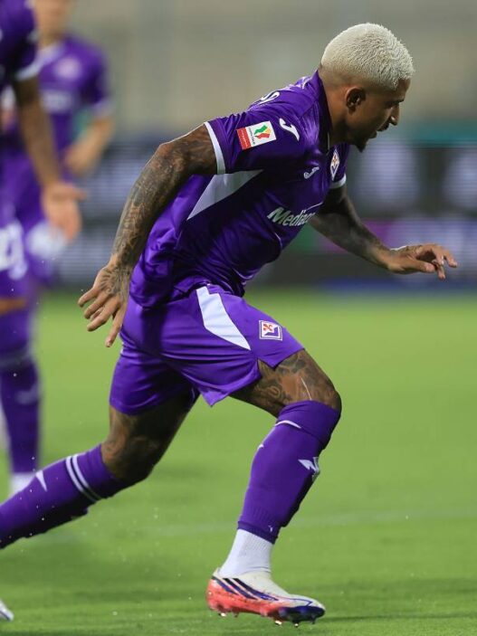 Fiorentina: numeri di maglia e futuro di Dodò nel mirino