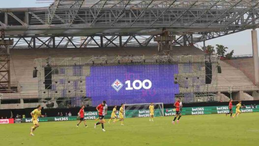 Euro 2032: il Franchi sfida Palermo per un posto