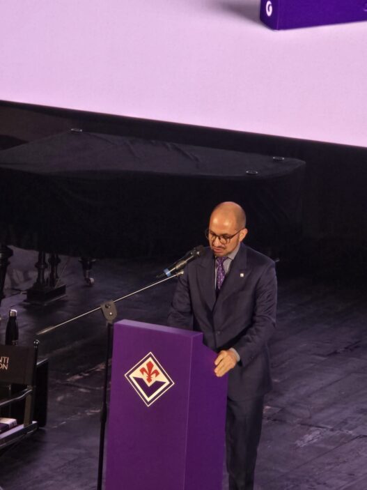 Presentato il libro 'Fiorentina - Un Secolo Viola' a Firenze
