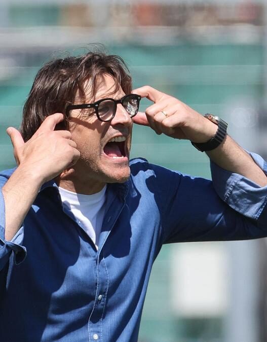 Fiorentina: Vanoli dona identità, ma la squadra sa cambiare