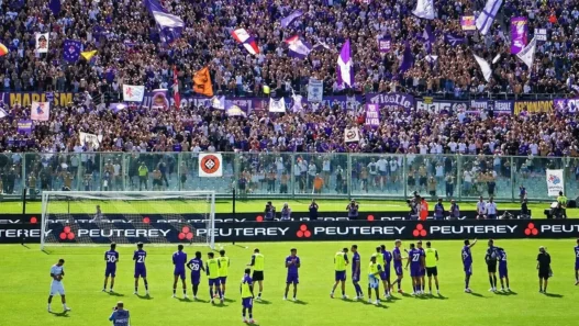 Fiorentina: 15 giorni, due mondi opposti per la squadra viola