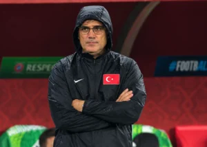 Montella travolto dalla Turchia: "Non mollo"