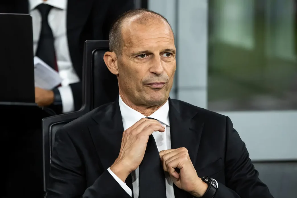 Napoli, emergenza infortuni: Allegri studia alternative anti-Fiorentina