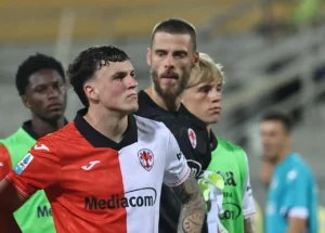 Fiorentina, difesa in affanno: i numeri preoccupano